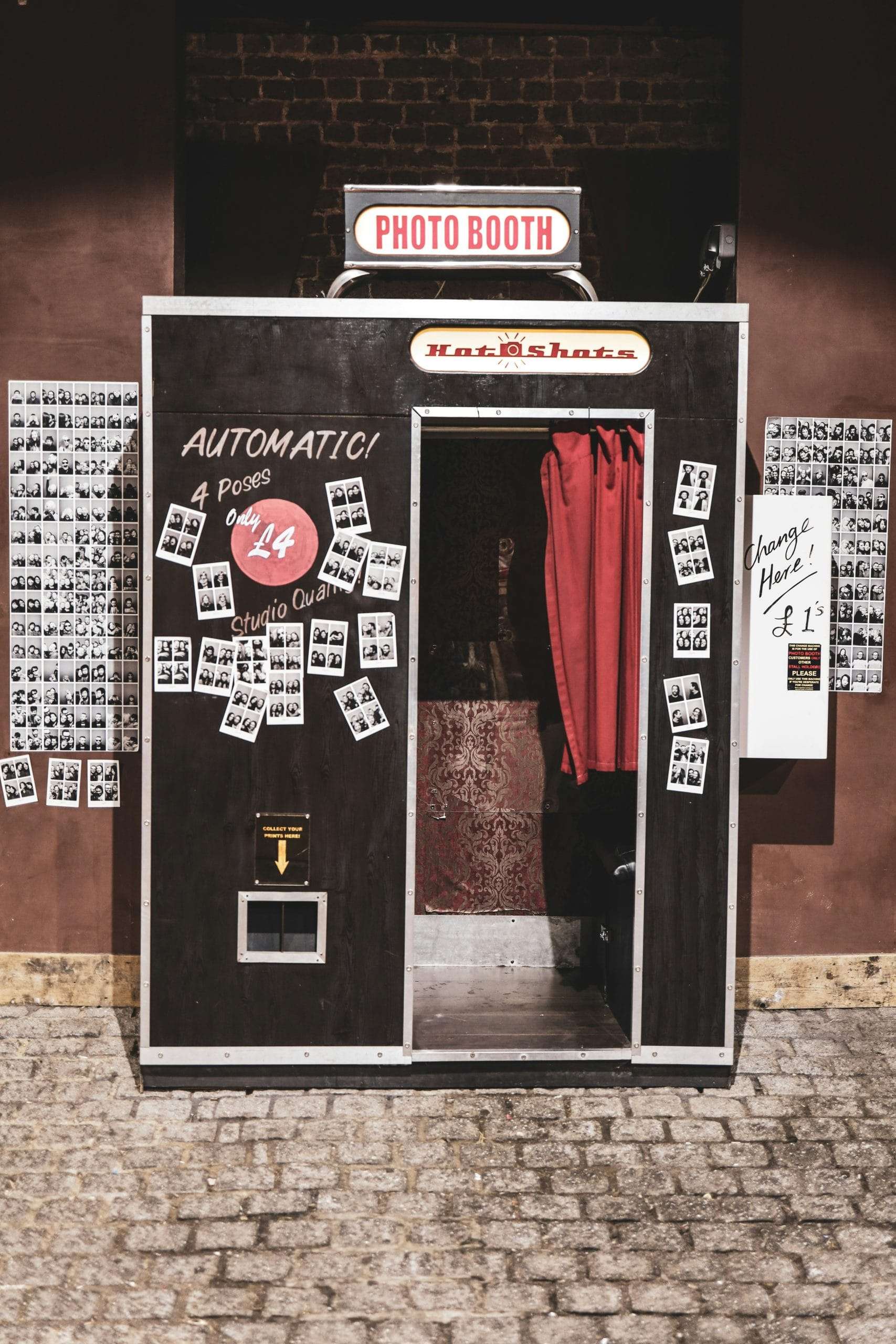 Your Ultimate Guide to Wedding Photo Booths in Philadelphia 3 2
