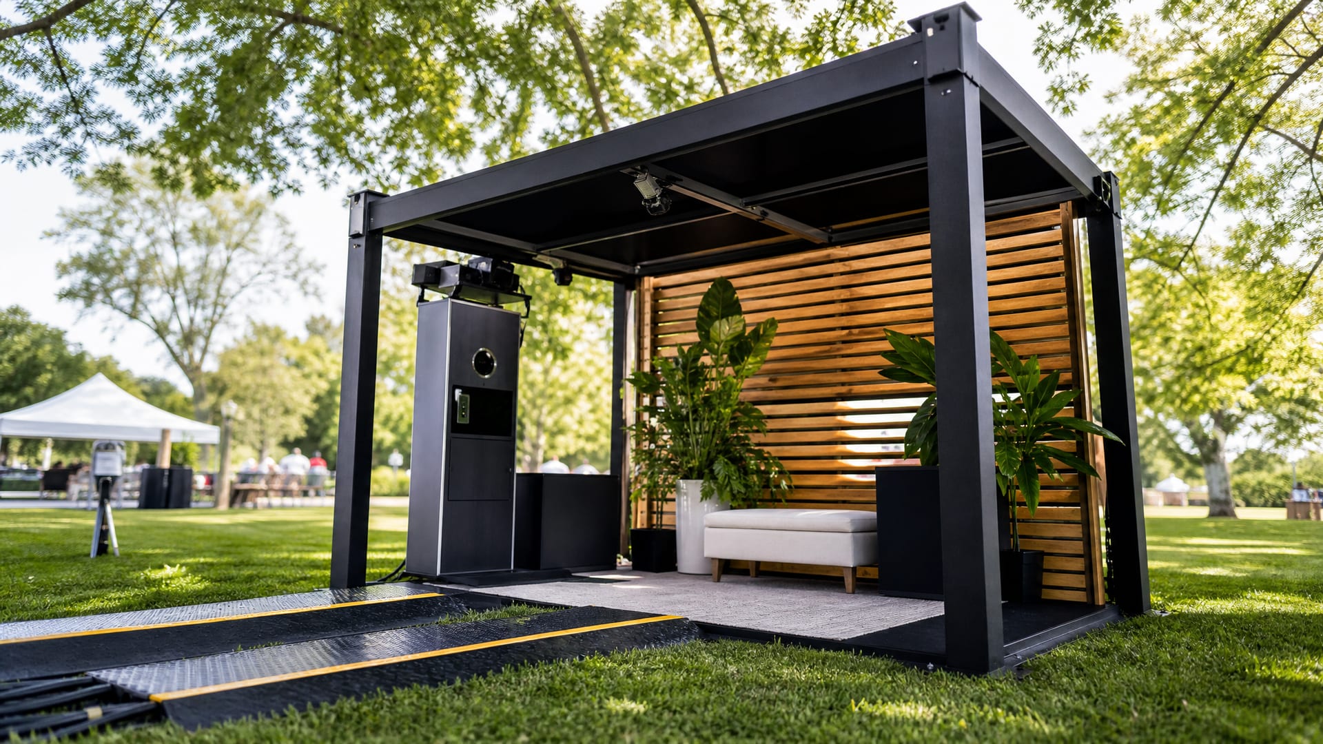 Photo Booth Rental for Company Picnic: What to Expect